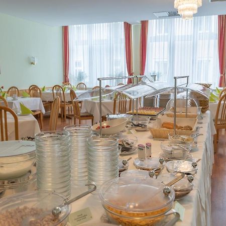 Hotel Kindler 2,0 Self-Check-In Leoben  Bagian luar foto
