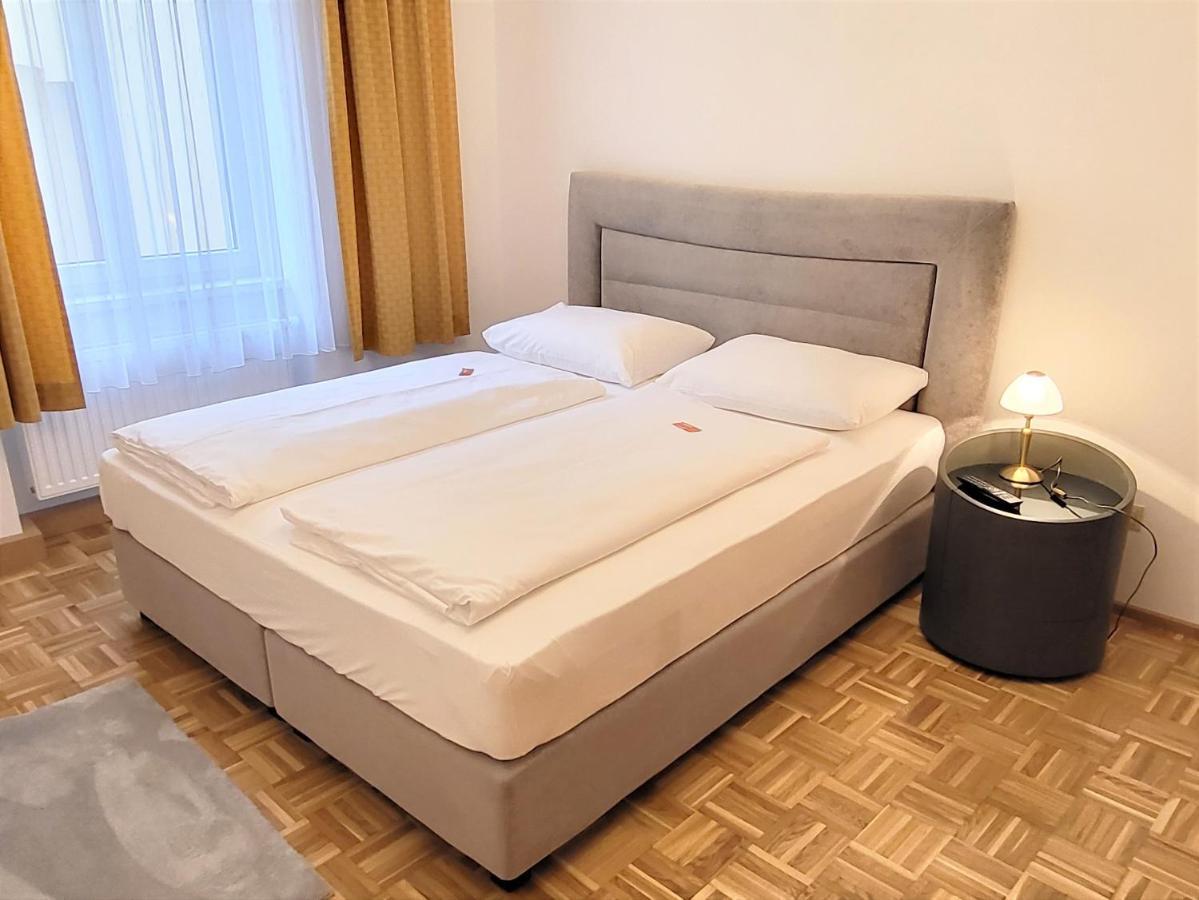 Hotel Kindler 2,0 Self-Check-In Leoben  Bagian luar foto